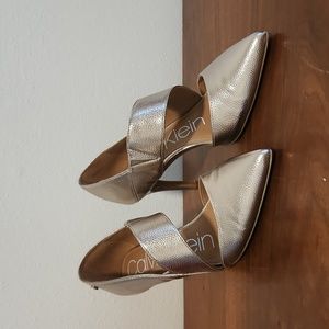 Calvin Klein Gold High-heels